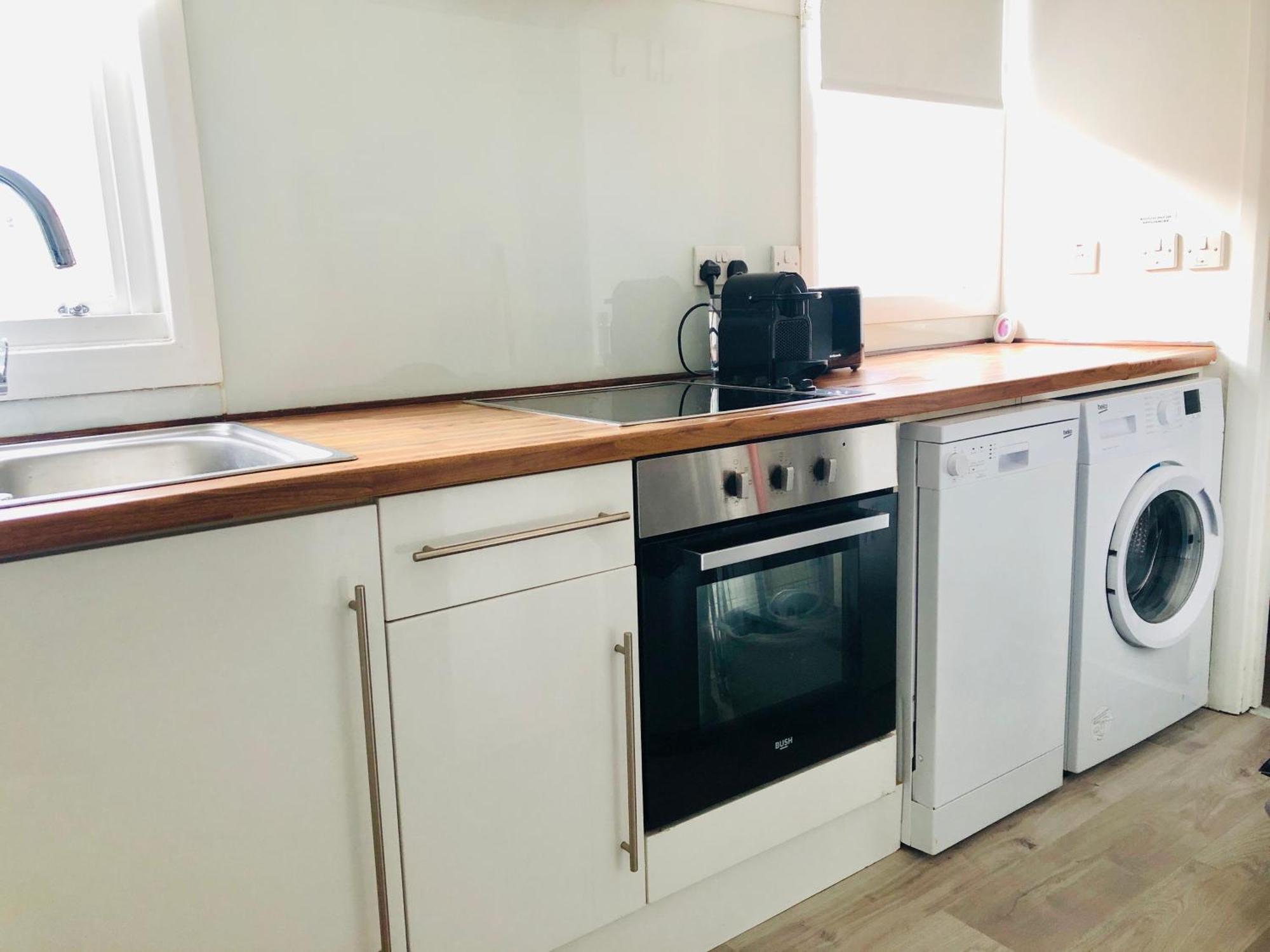 Bright Chiswick Apartment - Great Location Λονδίνο Εξωτερικό φωτογραφία