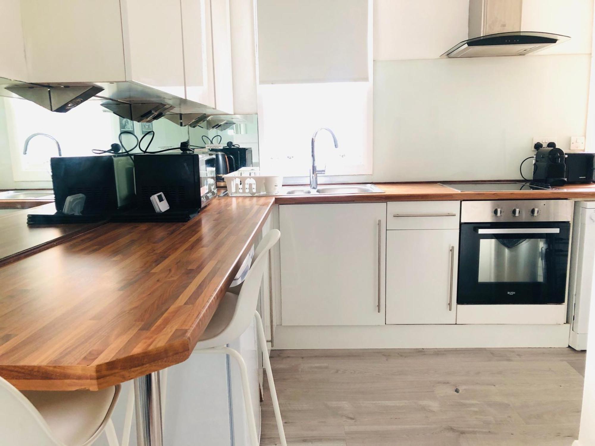 Bright Chiswick Apartment - Great Location Λονδίνο Εξωτερικό φωτογραφία