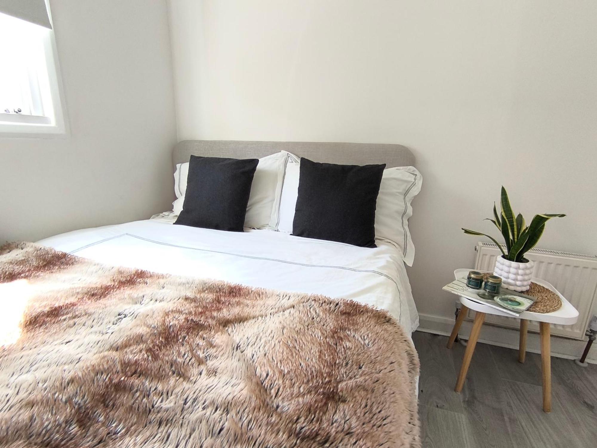 Bright Chiswick Apartment - Great Location Λονδίνο Εξωτερικό φωτογραφία